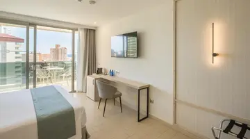 AR Diamante Beach