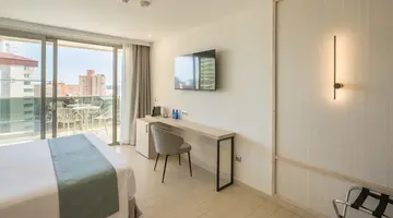 AR Diamante Beach