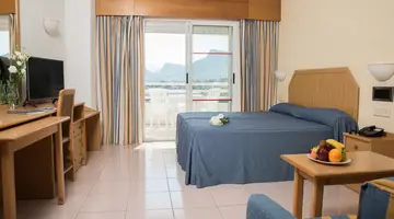 AR Roca Esmeralda Hotel and Spa