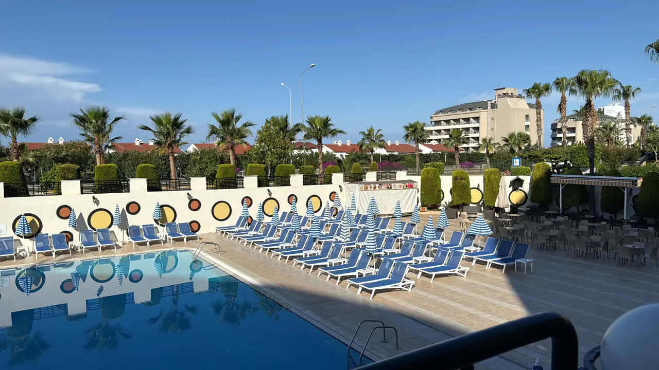 ARABELLA WORLD HOTEL