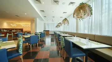 Arabian Park Dubai - Edge by Rotana
