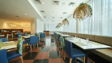 Arabian Park Dubai - Edge by Rotana