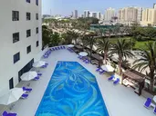 Arabian Park Dubai - Edge by Rotana