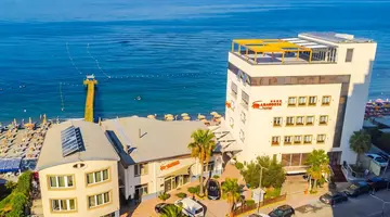 Aragosta Hotel (PKT)