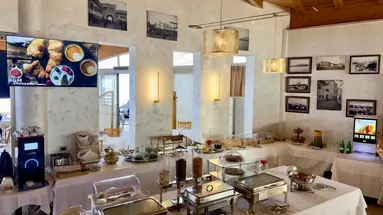 ARAGOSTA HOTEL & RESTAURANT