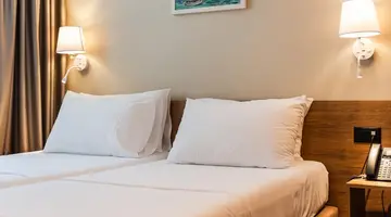 Aragosta Hotel & Restaurant