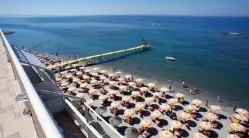 Aragosta Hotel