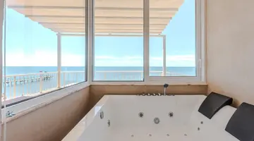 ARAGOSTA Hotel