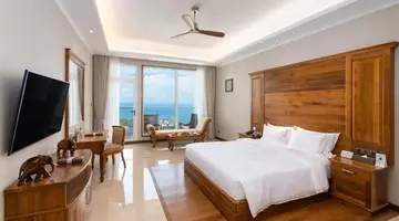 Araliya Beach Resort & Spa