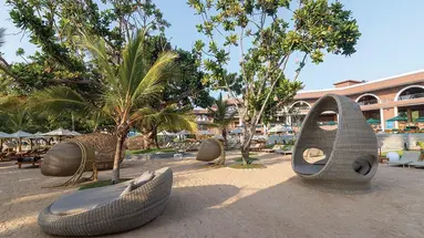 Araliya Beach Resort & Spa