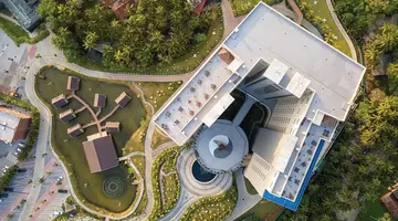 Araliya Beach Resort & Spa