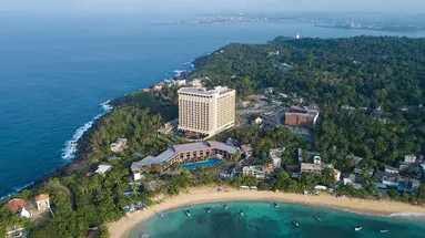 Araliya Beach Resort & Spa
