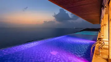 Araliya Beach Resort & Spa
