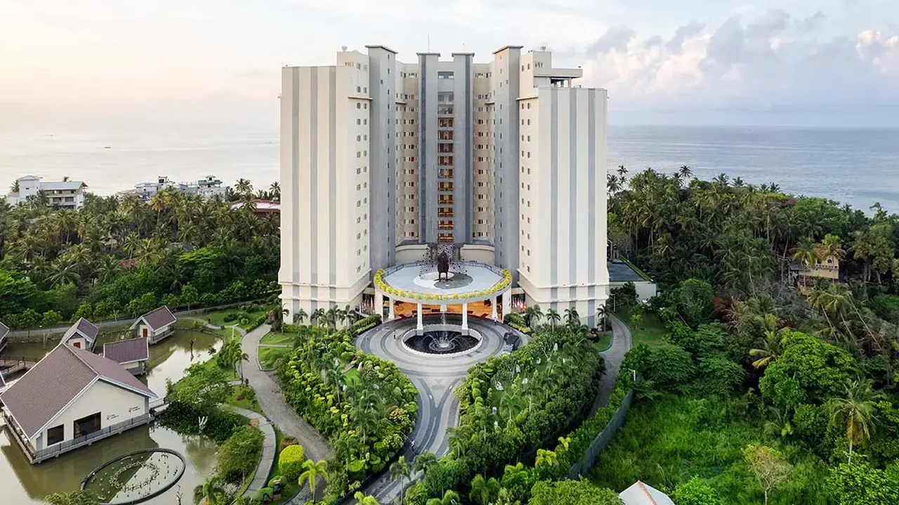 ARALIYA BEACH RESORT & SPA