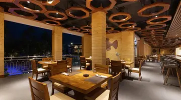 Araliya Beach Resort & Spa