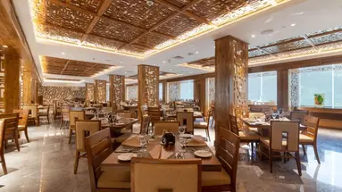 Araliya Beach Resort & Spa