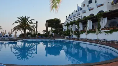 Arathena Rocks Hotel