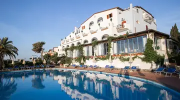 Arathena Rocks Hotel