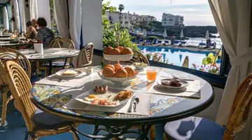 Arathena Rocks Hotel
