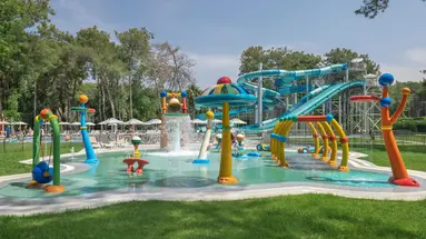 Arcanus Side Resort