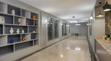 Arcanus Side Resort