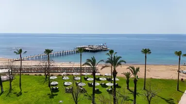 Arcanus Side Resort