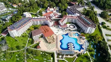 Arcanus Side Resort