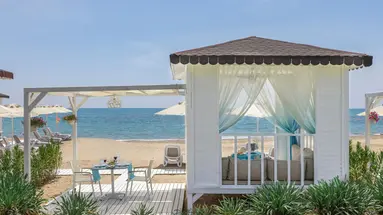 Arcanus Side Resort