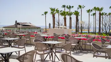 Arcanus Side Resort
