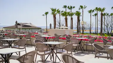 Arcanus Side Resort