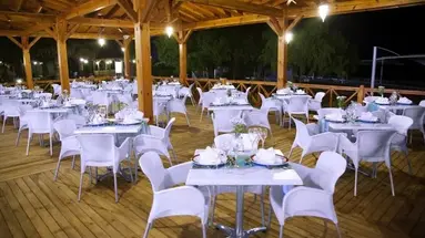 Arcanus Side Resort
