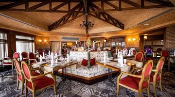 Arcanus Side Resort