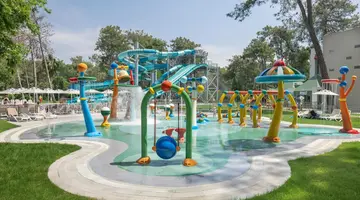 Arcanus Side Resort