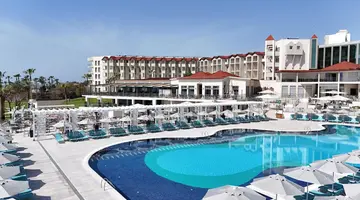 Arcanus Side Resort