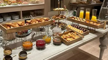 Arcelon Hotel