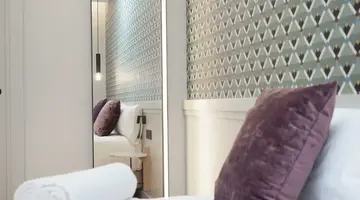 Arcelon Hotel