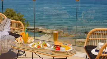 Archipelagos Hotel