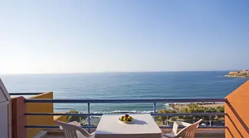 Archipelagos Hotel