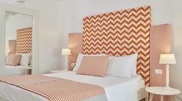 Archipelagos Hotel