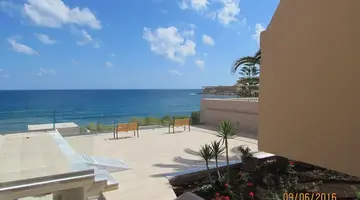 Archipelagos Hotel