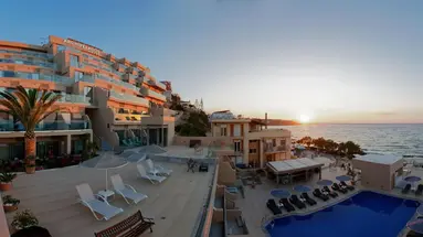 Archipelagos Hotel