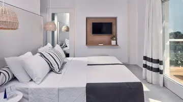 Archipelagos Hotel