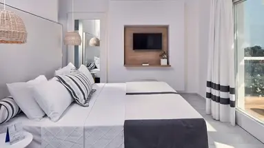 Archipelagos Hotel
