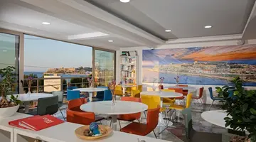 Archipelagos Hotel