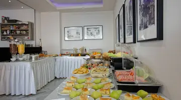 Archipelagos Hotel