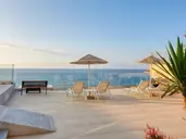 Archipelagos Hotel