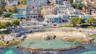 Archipelagos Hotel