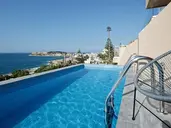 ARCHIPELAGOS RESIDENCE