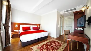 Aren Suites