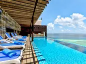Arena Beach Hotel